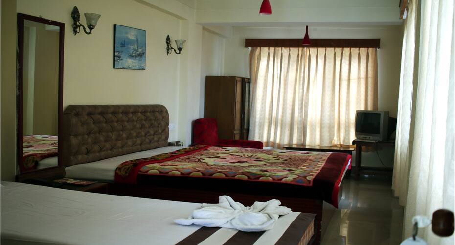 Jain Group Hotel Potala, Gangtok 4